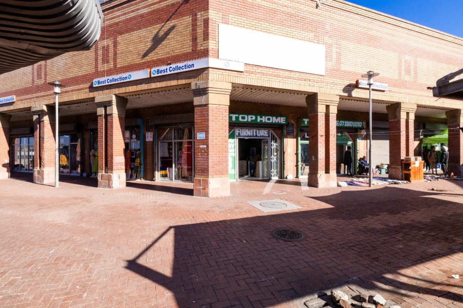 Commercial Property for Sale in Tafelsig Western Cape